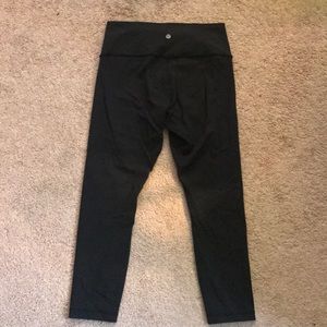 Lululemon full length wunder under leggings